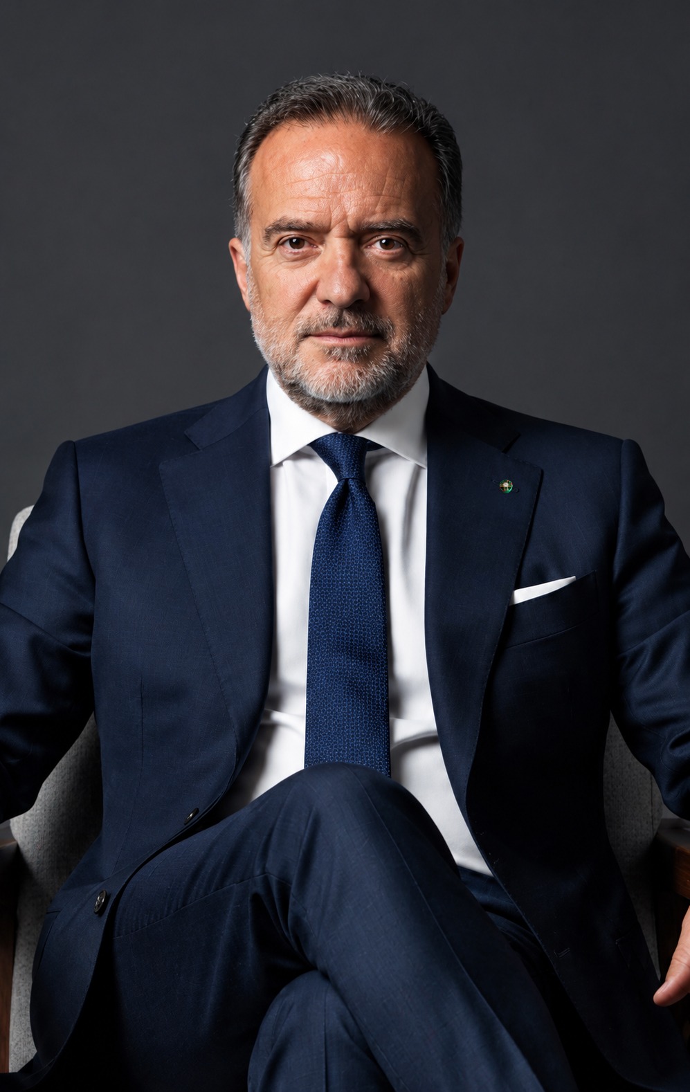Luca Tomassini – Official Photo